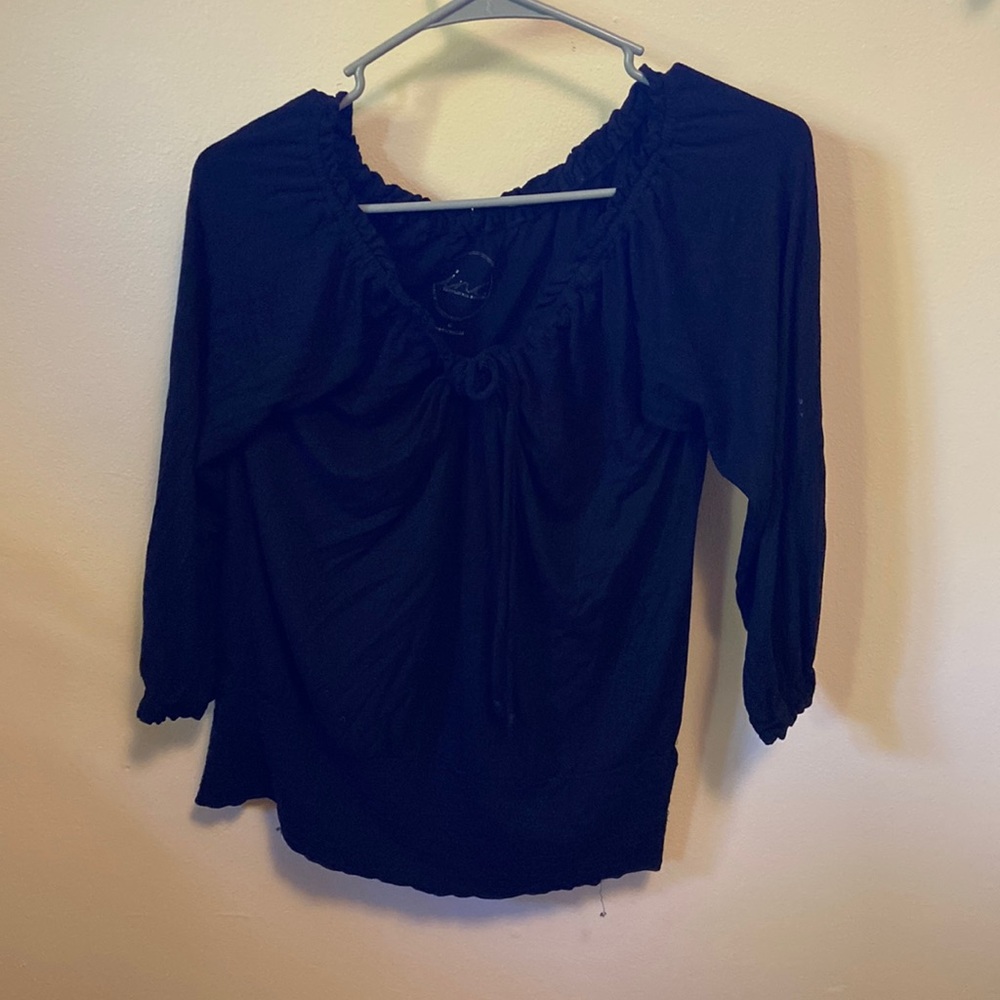 Scrunch Black Shirt
